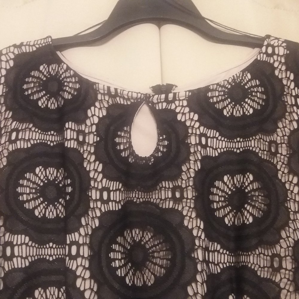London Style Collection Woman Black Lace Dress